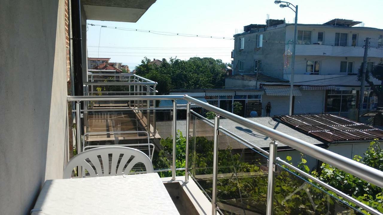 Къща За Гости "Пердика" Hotel Obzor Exterior photo